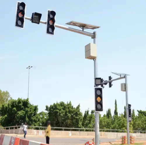 Solar power energy saving Integrated solar traffic light